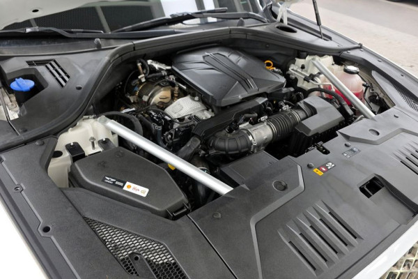 2022 Genesis GV70 с пробегом 99 466 км