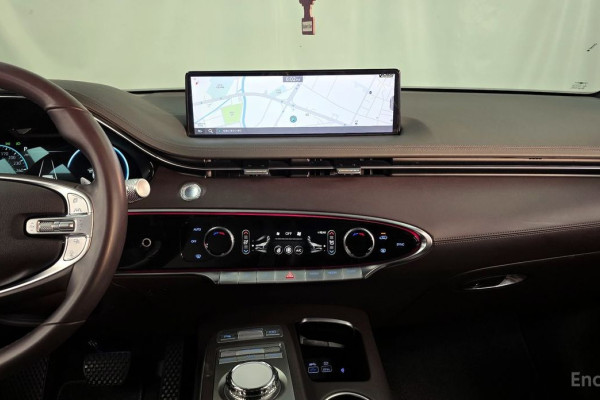 2022 Genesis GV70 с пробегом 99 466 км