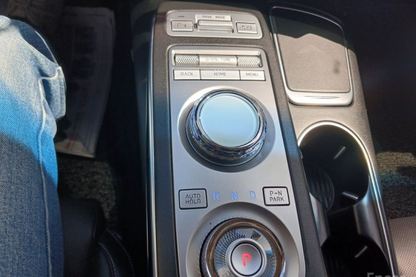 2021 Genesis GV70 с пробегом 71 606 км