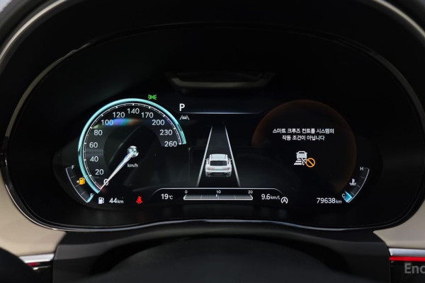 2021 Genesis GV70 с пробегом 79 638 км