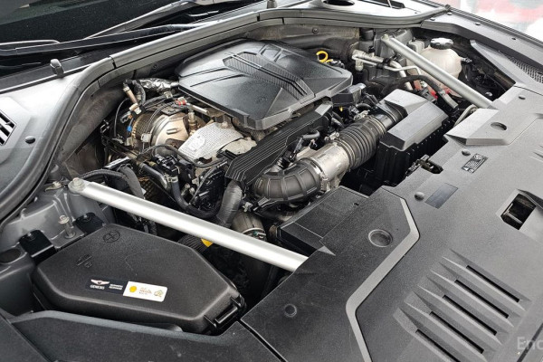 2022 Genesis GV70 с пробегом 86 320 км