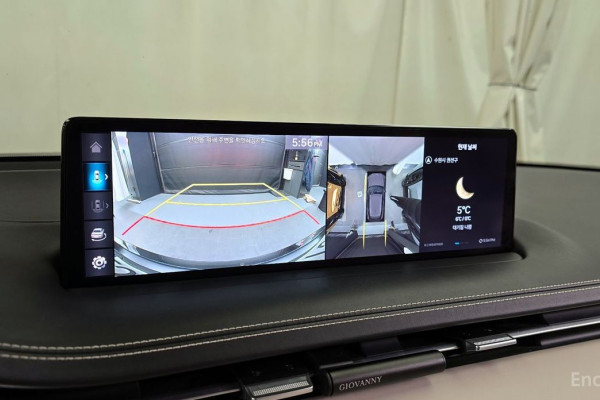 2021 Genesis GV70 с пробегом 74 219 км