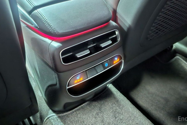 2021 Genesis GV70 с пробегом 77 789 км