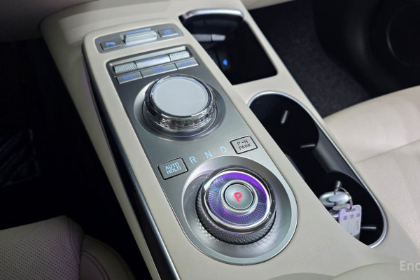 2021 Genesis GV70 с пробегом 81 572 км