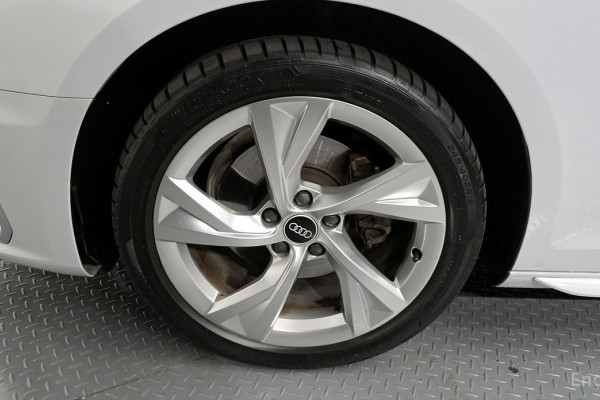 2021 Audi A4 с пробегом 30 976 км