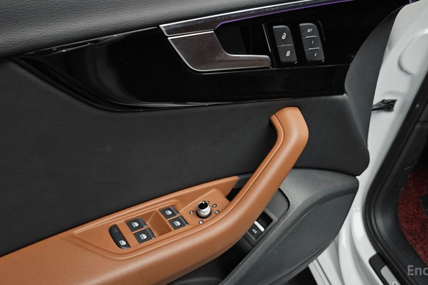 2021 Audi A4 с пробегом 20 889 км