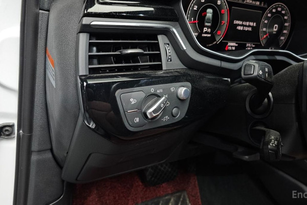 2021 Audi A4 с пробегом 20 889 км