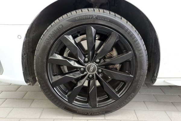 2023 Audi A4 с пробегом 25 739 км