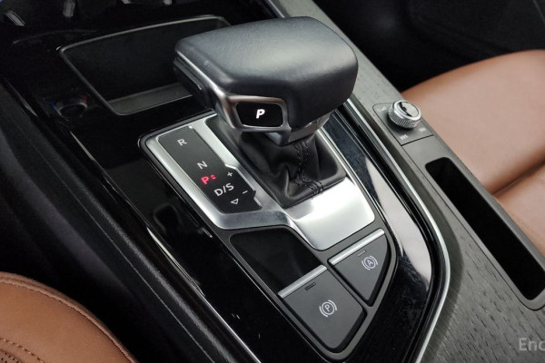 2023 Audi A4 с пробегом 25 739 км