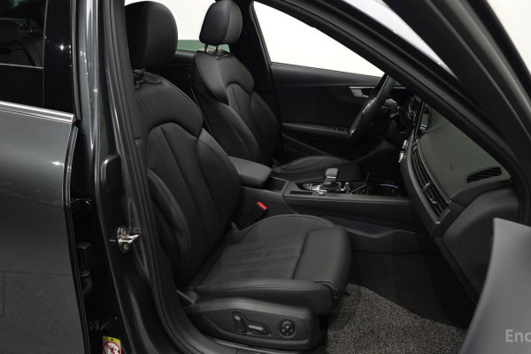 2022 Audi A4 с пробегом 16 640 км