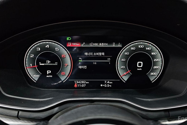 2021 Audi A4 с пробегом 134 282 км