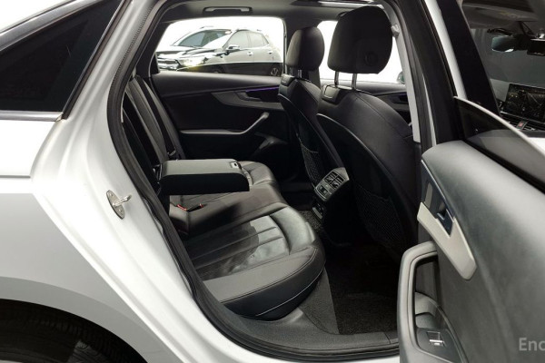 2021 Audi A4 с пробегом 134 282 км