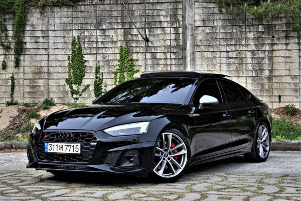 2021 Audi A5 с пробегом 83 496 км