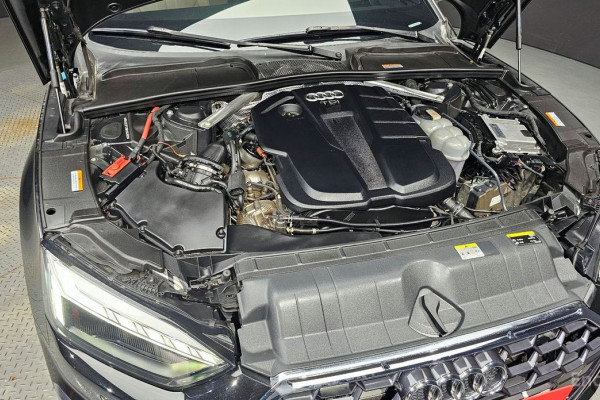 2021 Audi A5 с пробегом 57 634 км