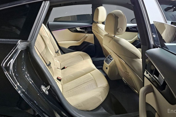 2021 Audi A5 с пробегом 57 634 км