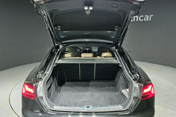 2021 Audi A5 с пробегом 57 634 км