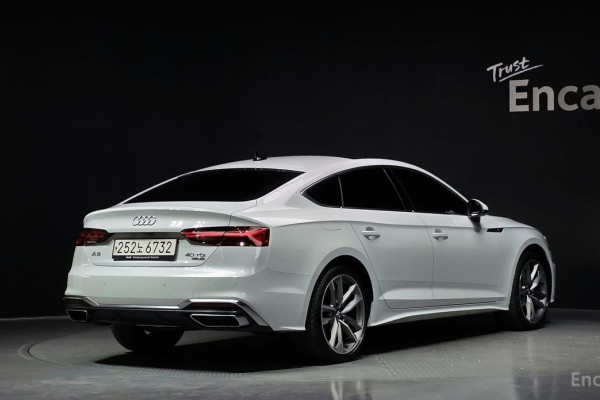 2021 Audi A5 с пробегом 53 393 км