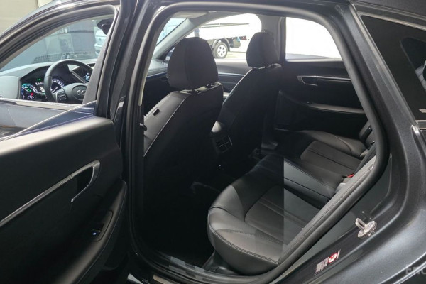 2023 Hyundai Sonata с пробегом 15 665 км