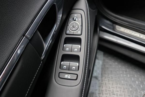 2023 Hyundai Sonata с пробегом 15 665 км