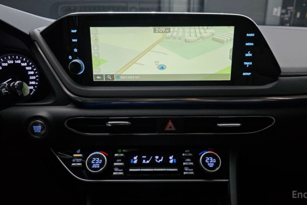 2023 Hyundai Sonata с пробегом 15 665 км