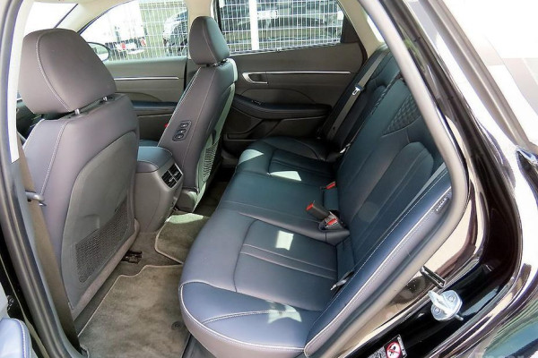 2022 Hyundai Sonata с пробегом 102 140 км