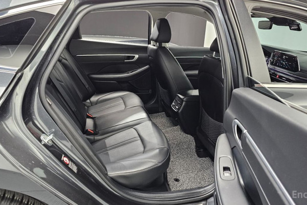 2021 Hyundai Sonata с пробегом 102 078 км