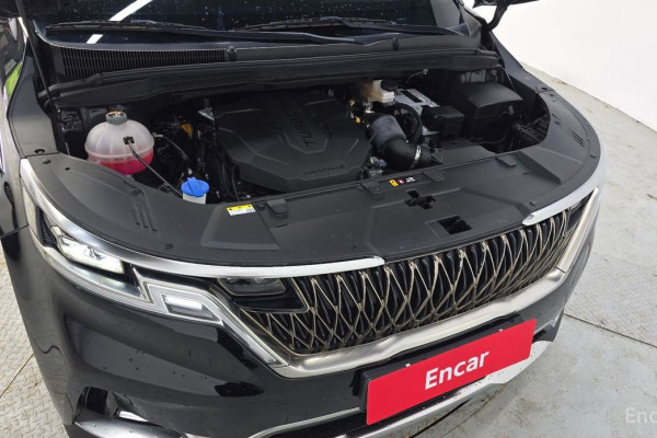 2022 Kia Carnival с пробегом 23 585 км