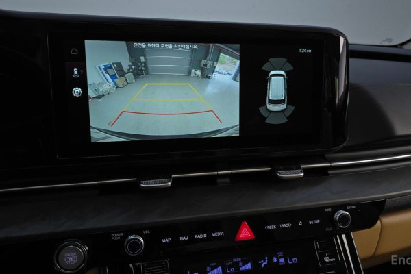 2022 Kia Carnival с пробегом 23 585 км