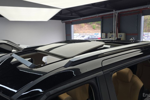 2022 Kia Carnival с пробегом 23 585 км