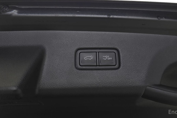 2022 Kia Carnival с пробегом 23 585 км