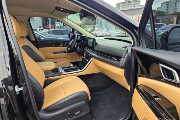 2022 Kia Carnival с пробегом 95 160 км