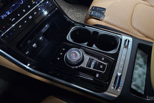 2023 Kia Carnival с пробегом 55 218 км