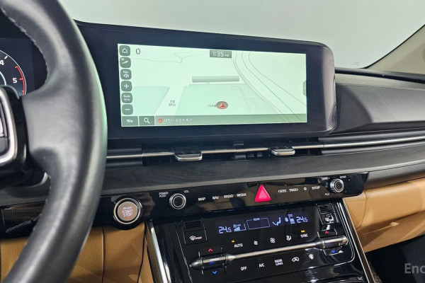 2023 Kia Carnival с пробегом 55 218 км