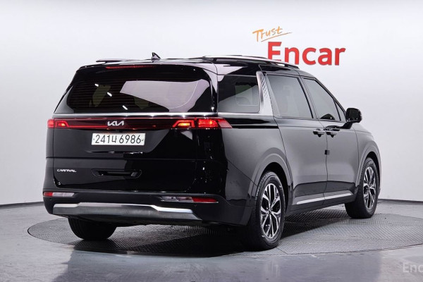 2022 Kia Carnival с пробегом 60 164 км