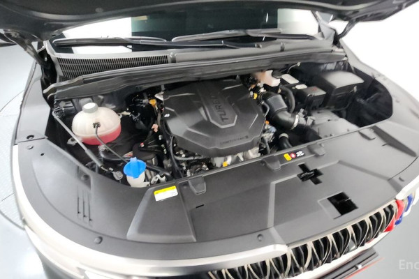 2023 Kia Carnival с пробегом 26 153 км