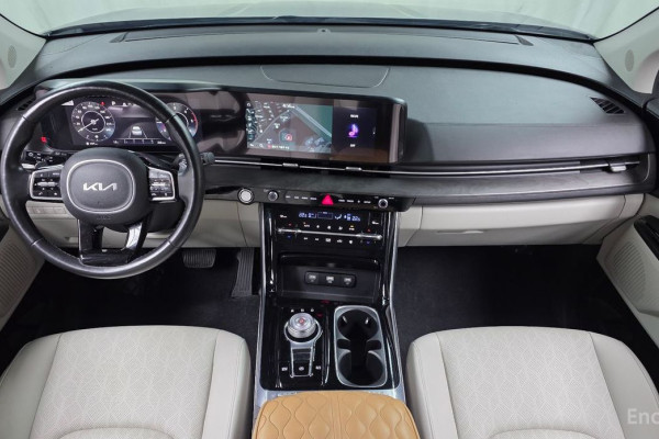 2022 Kia Carnival с пробегом 39 482 км