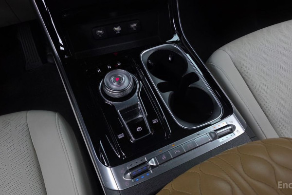 2022 Kia Carnival с пробегом 39 482 км