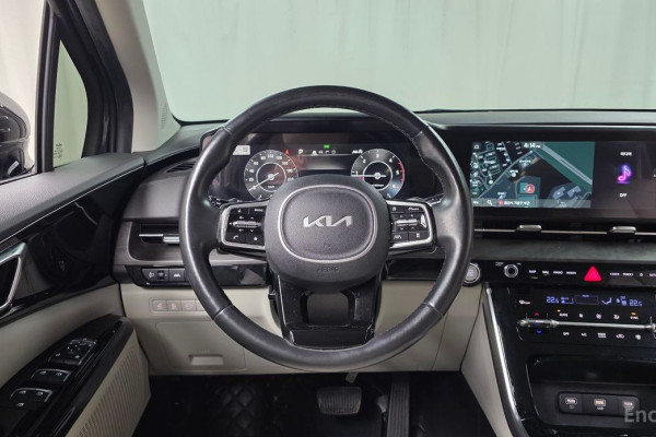2022 Kia Carnival с пробегом 39 482 км
