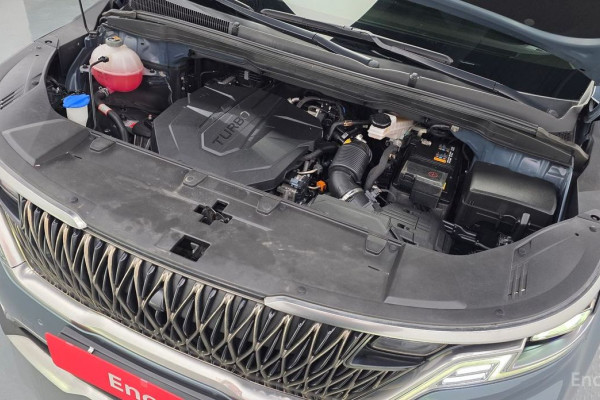 2022 Kia Carnival с пробегом 70 885 км