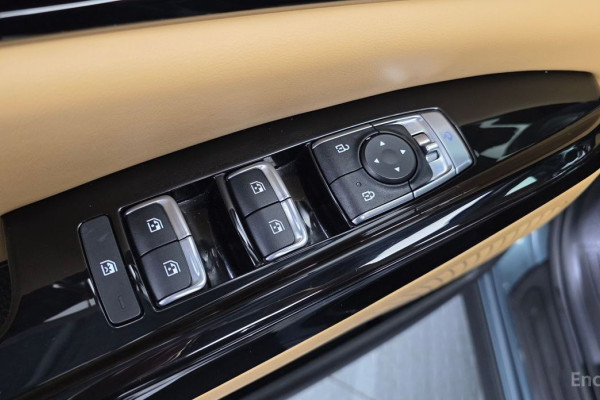 2022 Kia Carnival с пробегом 70 885 км