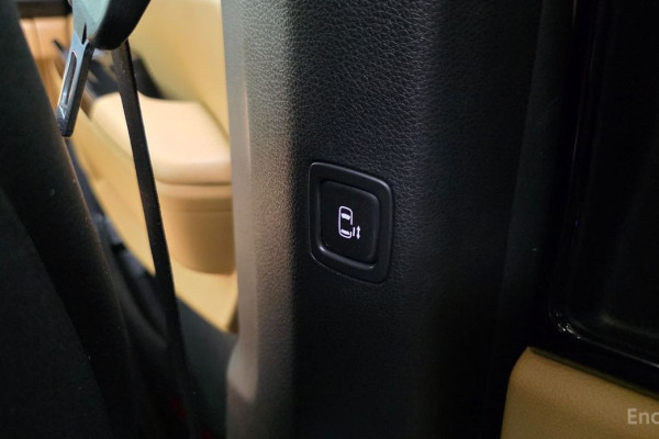 2022 Kia Carnival с пробегом 72 534 км