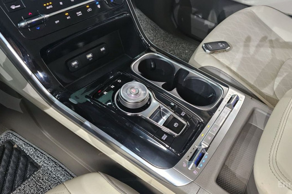 2022 Kia Carnival с пробегом 109 923 км