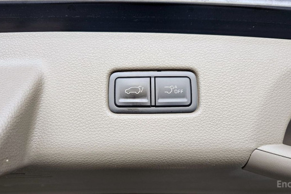 2022 Kia Carnival с пробегом 109 923 км