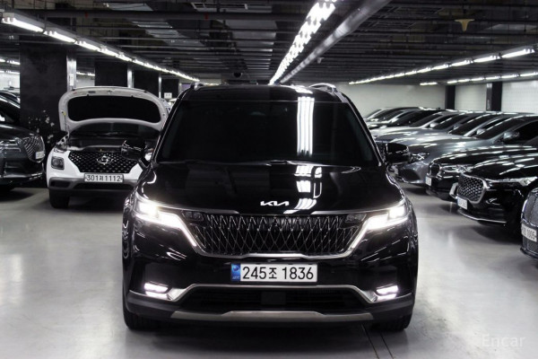 2021 Kia Carnival с пробегом 10 800 км