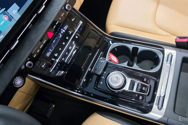 2021 Kia Carnival с пробегом 127 874 км