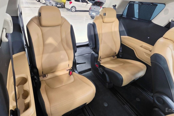 2021 Kia Carnival с пробегом 127 874 км