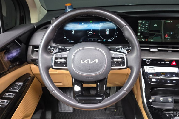 2022 Kia Carnival с пробегом 93 025 км