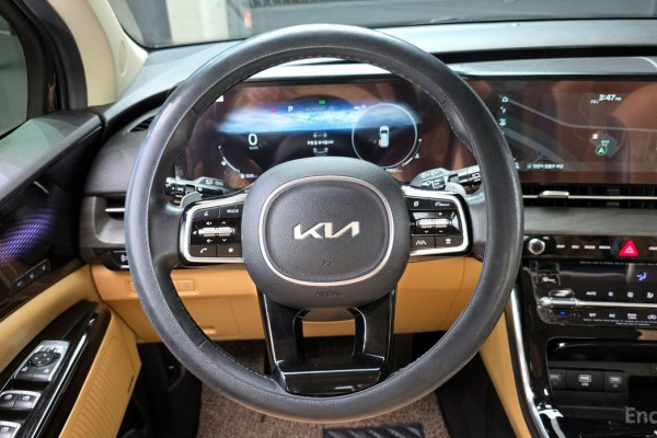 2023 Kia Carnival с пробегом 79 551 км