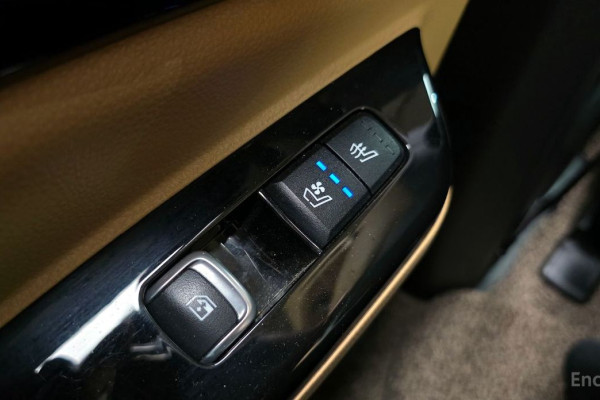 2023 Kia Carnival с пробегом 79 551 км