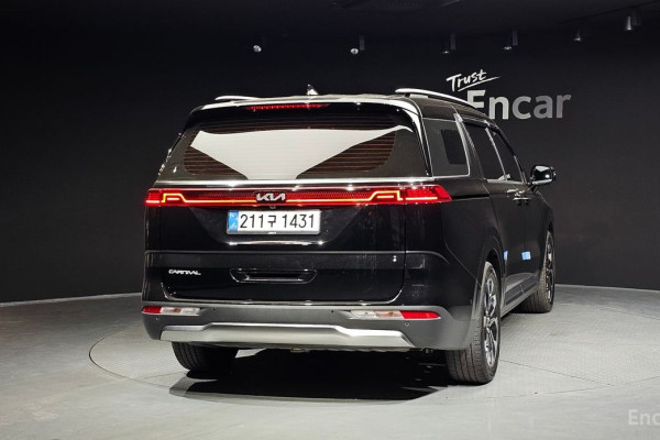 2022 Kia Carnival с пробегом 83 287 км
